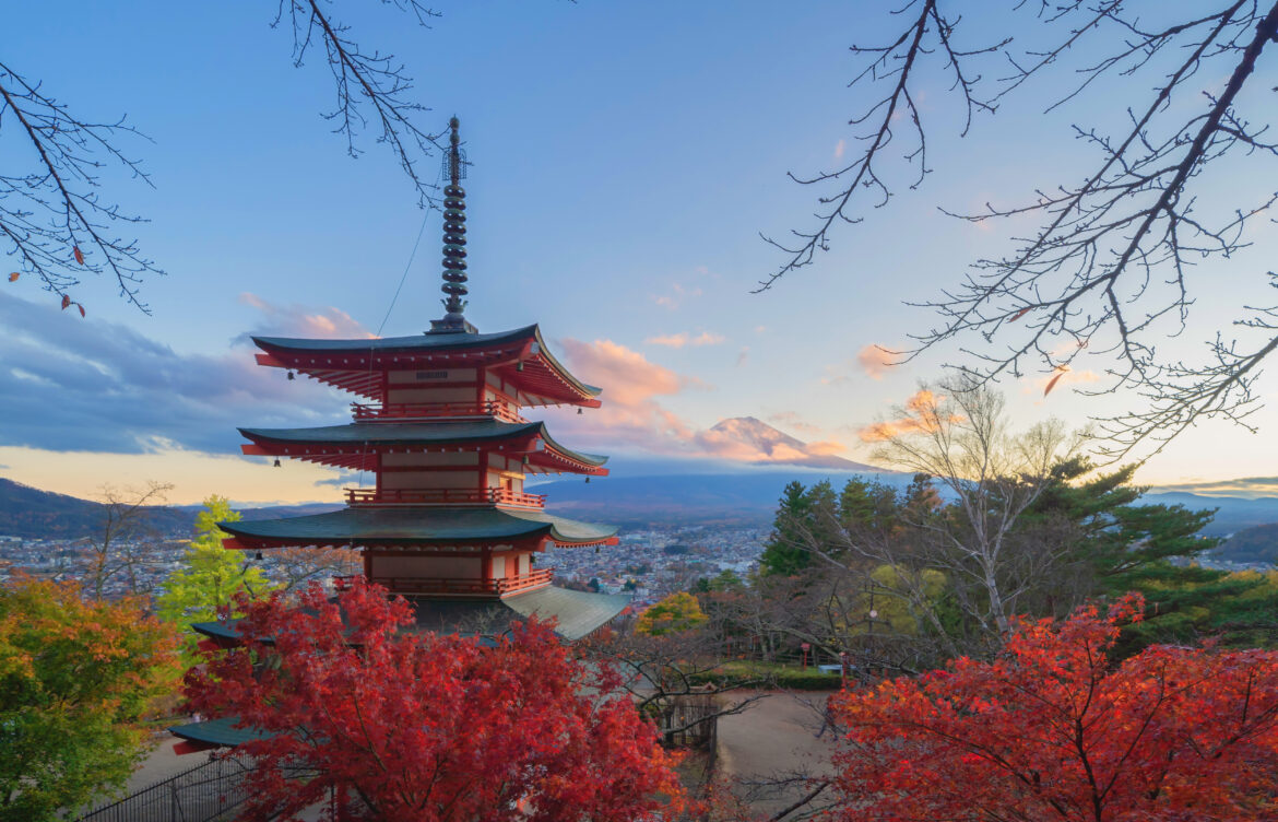 7 Must-Do Activities on Japan’s Kōyō Trail (The Stunning Fall Foliage Route)